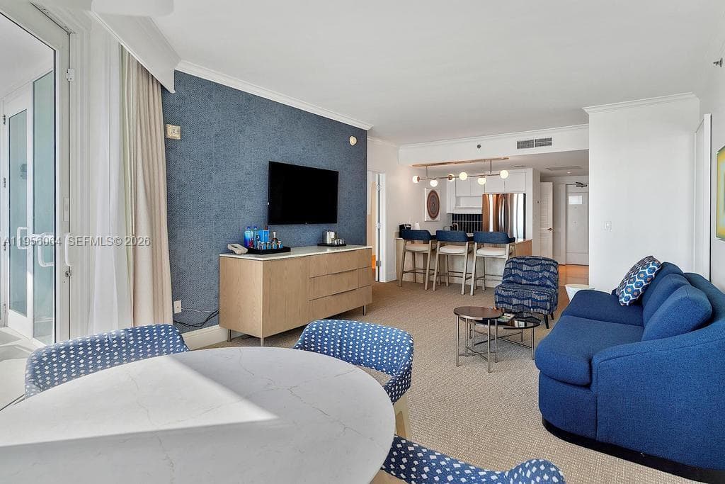 Condo en 4401 Collins Ave, Miami Beach — foto 3