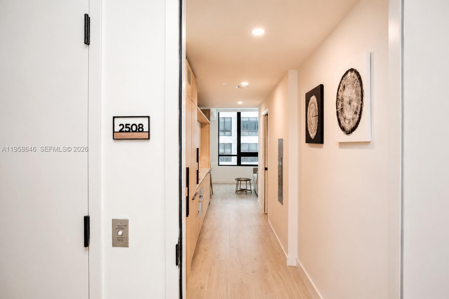 Condo at 225 N Miami Ave, Miami, FL