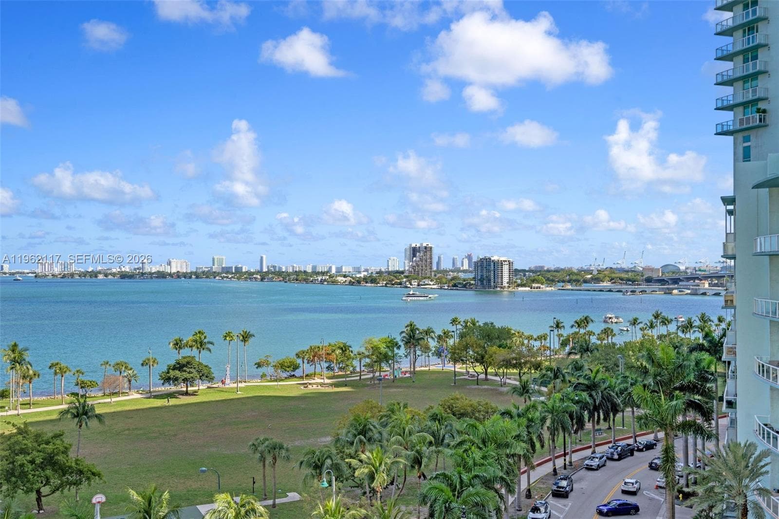 Condo at 2000 N Bayshore Dr, Miami — photo 2