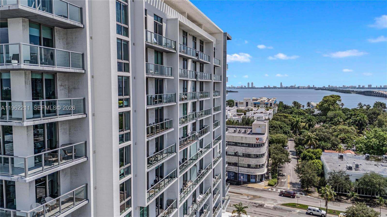 Condo at 3900 Biscayne Blvd, Miami — photo 4