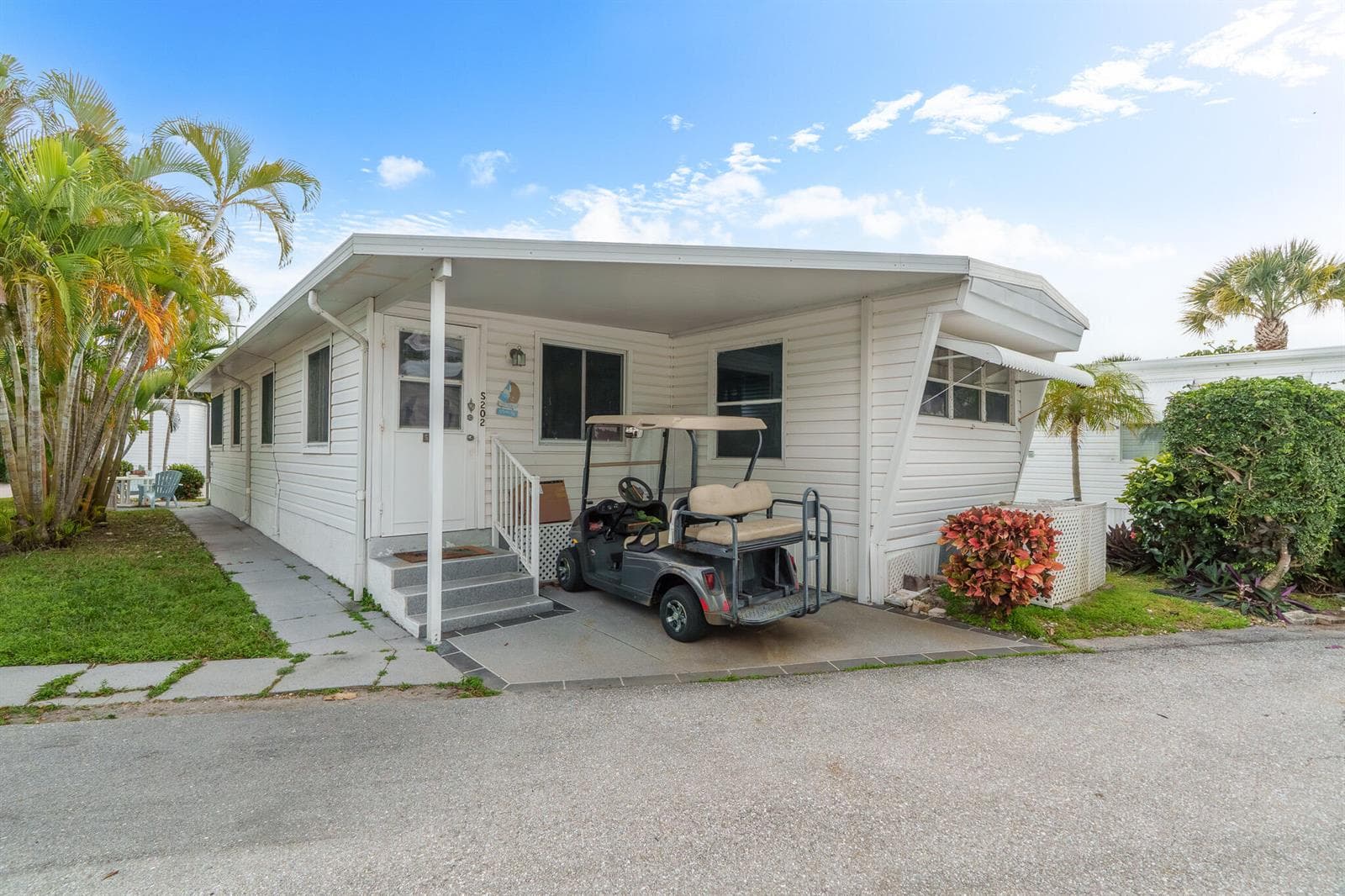 Mobile home at 202 N Ibis, Briny Breezes, FL