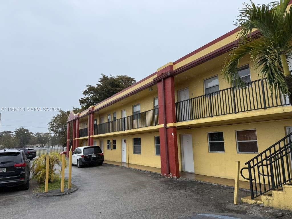 Condo at 2721 NW 23rd Ct, Miami, FL