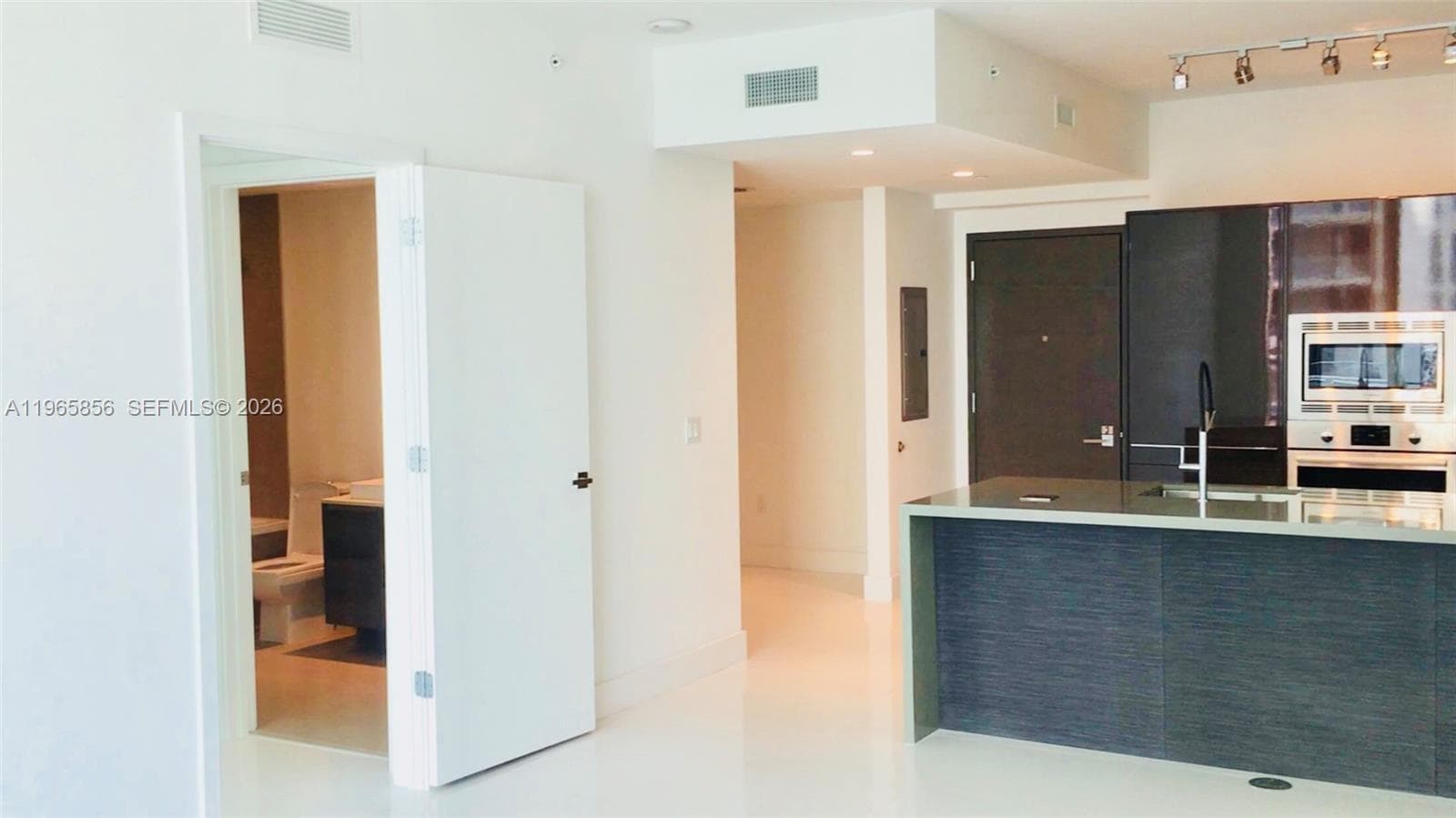 Condo en 1080 Brickell Ave, Miami — foto 2