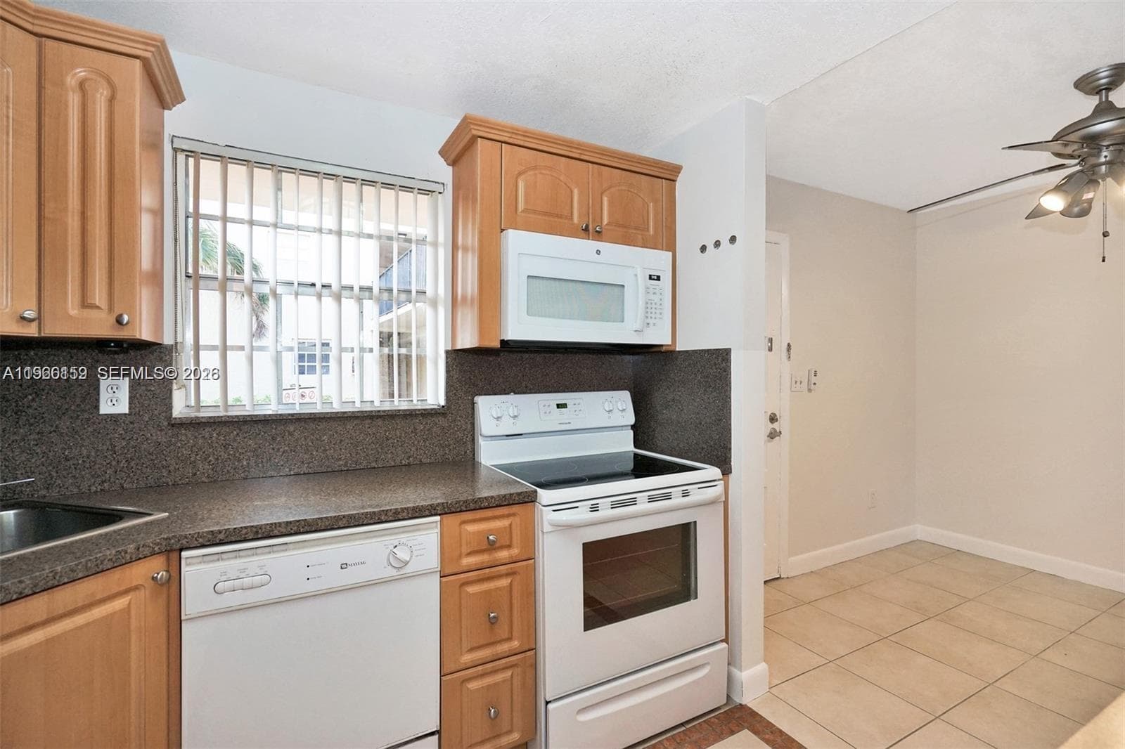 Condo at 8500 SW 109 Ave, Miami, FL