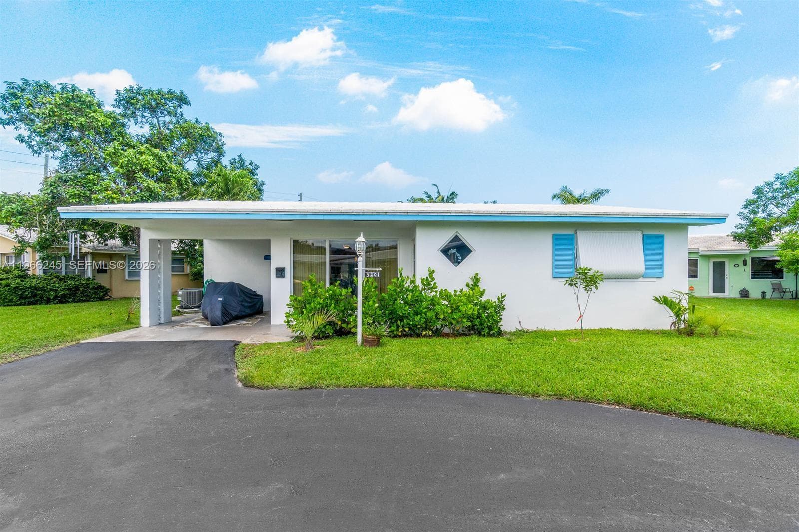 Single-family home at 3201 Abbott Ln, Hollywood, FL
