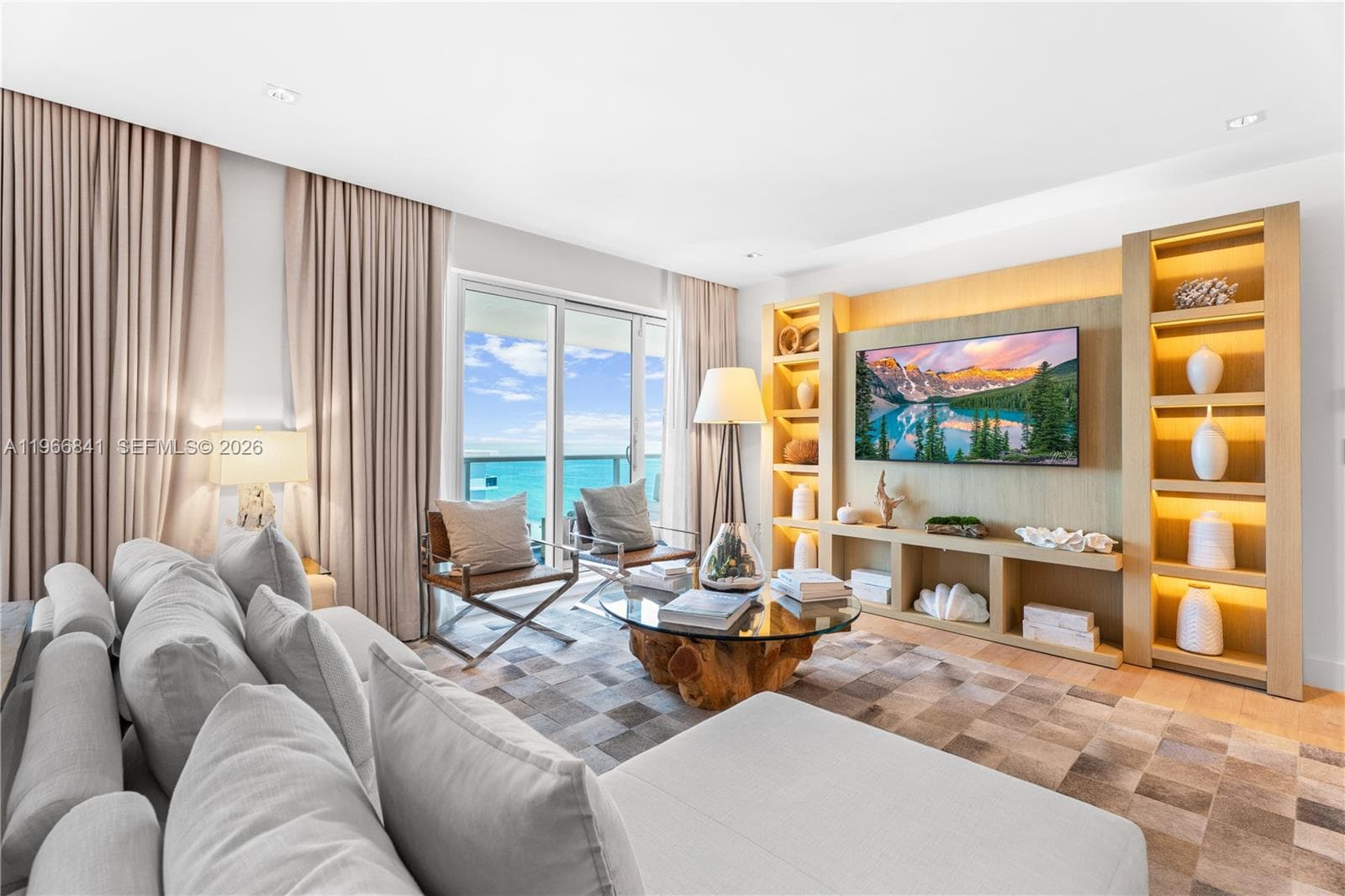 Condo at 102 24th St, Miami Beach — photo 2