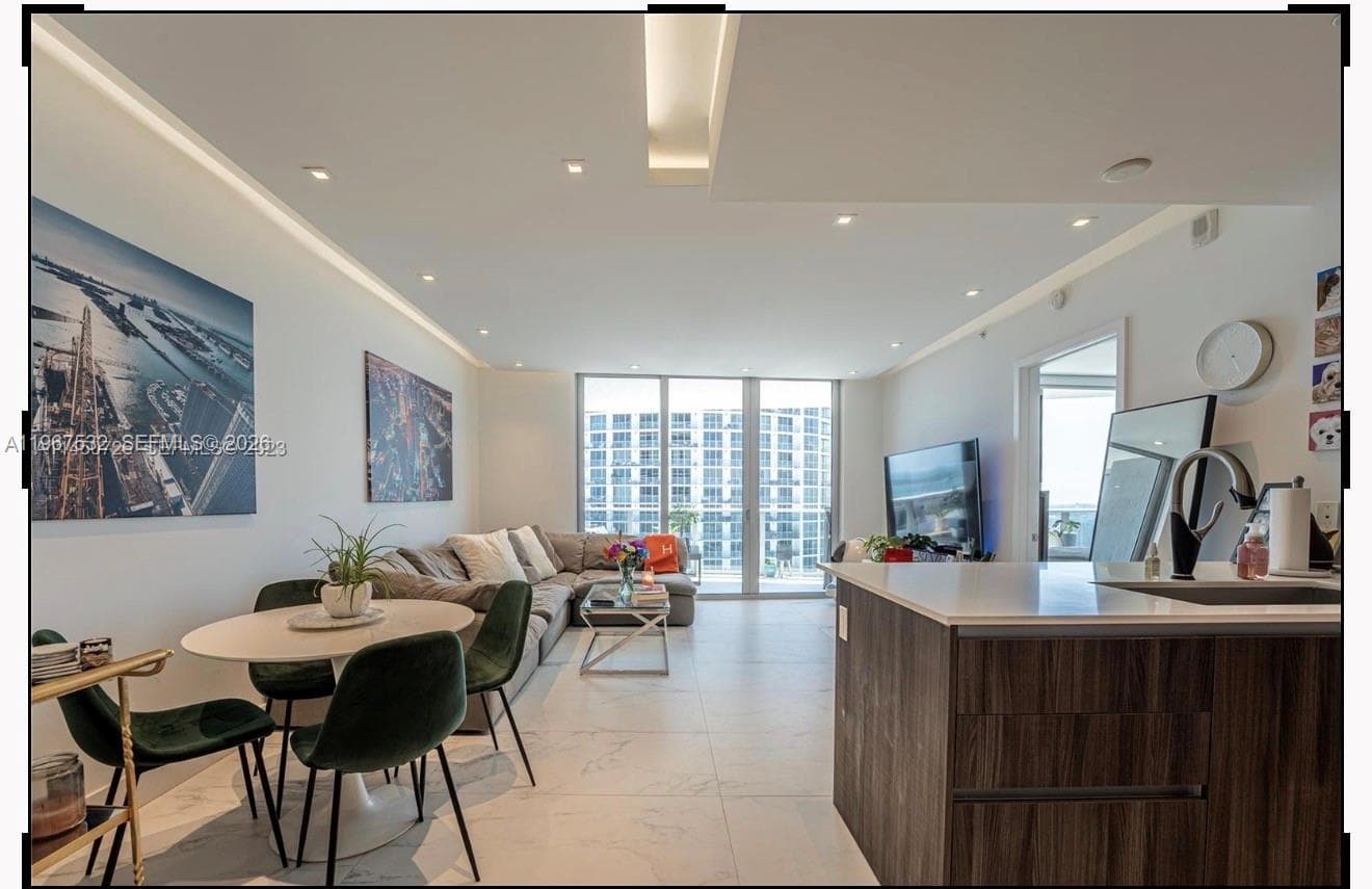 Condo at 488 NE 18th St, Miami — photo 2