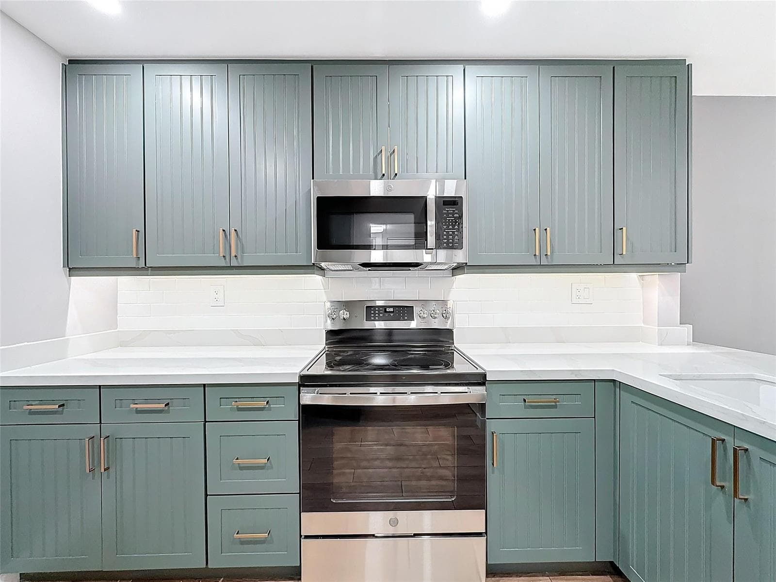 Condo at 8818 W Mcnab Road, Tamarac, FL