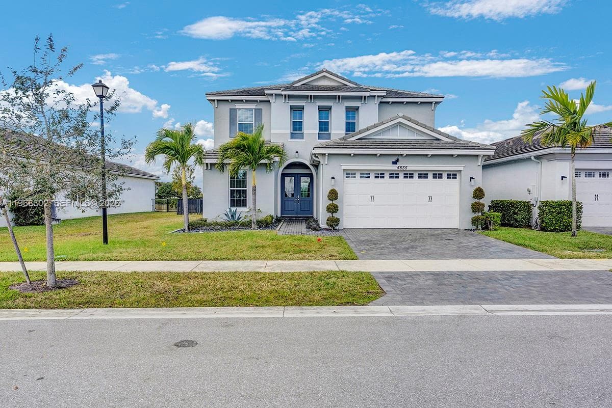 Single-family home at 4655 Citron Way, Westlake, FL