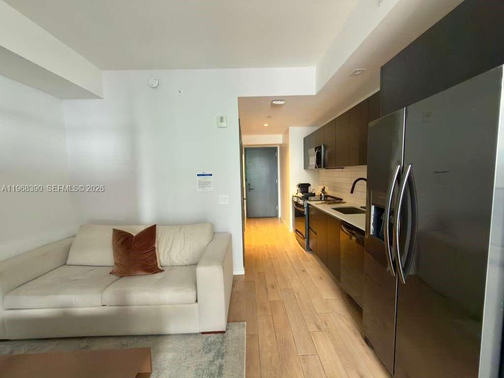 Condo at 398 NE 5th St, Miami — photo 3