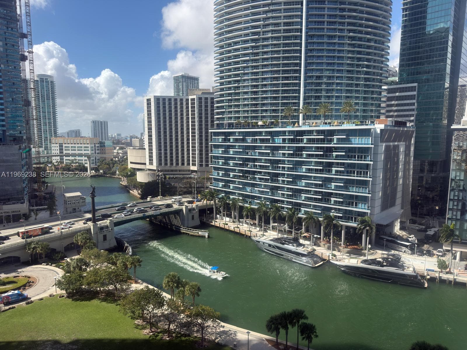 Condo at 465 Brickell, Miami — photo 1