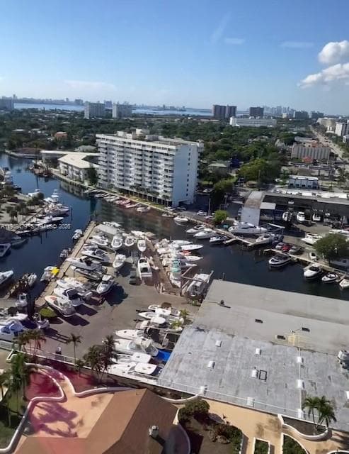 Condo at 13499 Biscayne Blvd, North Miami — photo 3