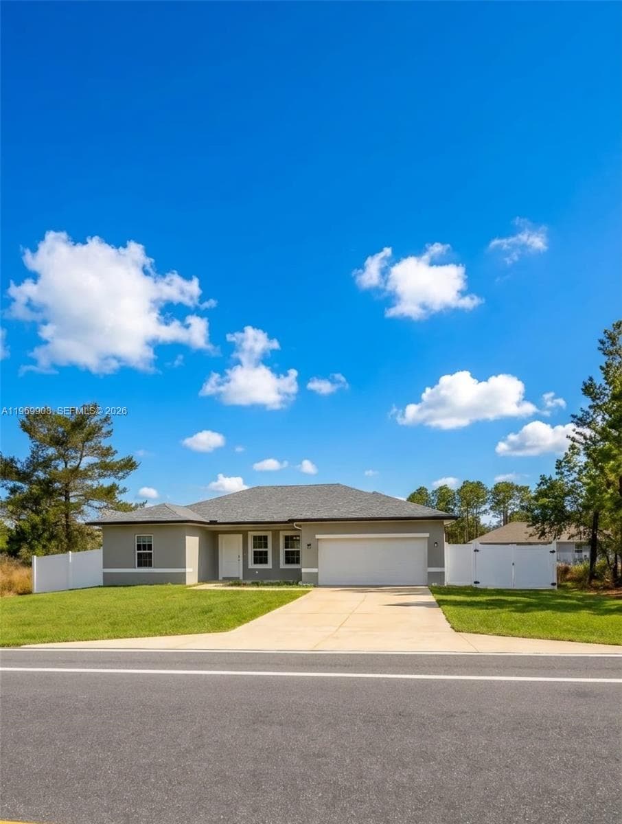 Single-family home at 684 Marion Oaks Manor, Ocala, FL