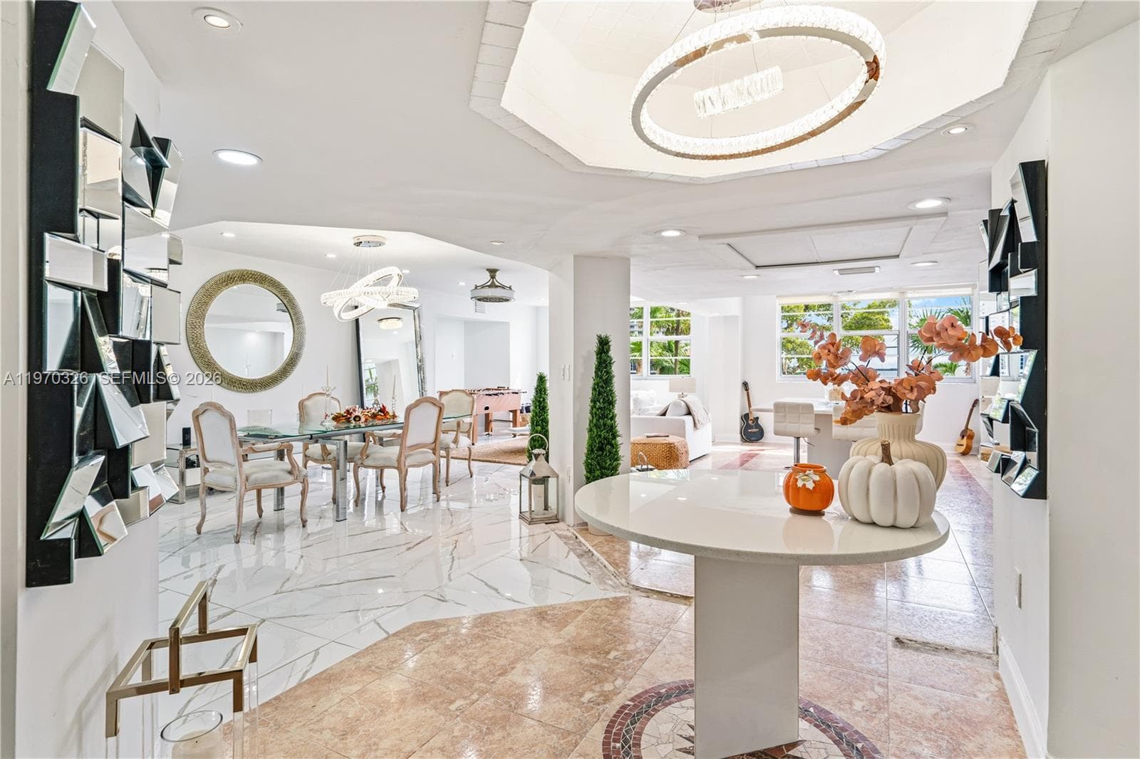 Condo at 905 Brickell Bay Dr, Miami — photo 2