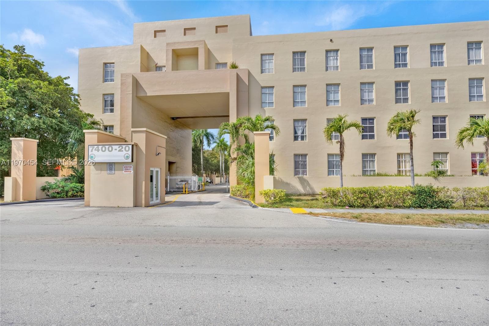 Condo at 7400 W 20th Ave, Hialeah — photo 1