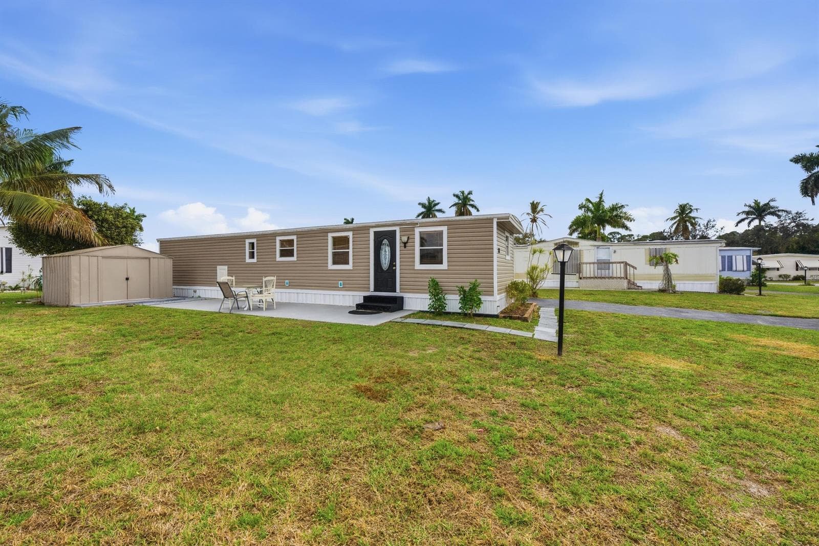 Mobile home at 12375 S Military Trail, Boynton Beach, FL