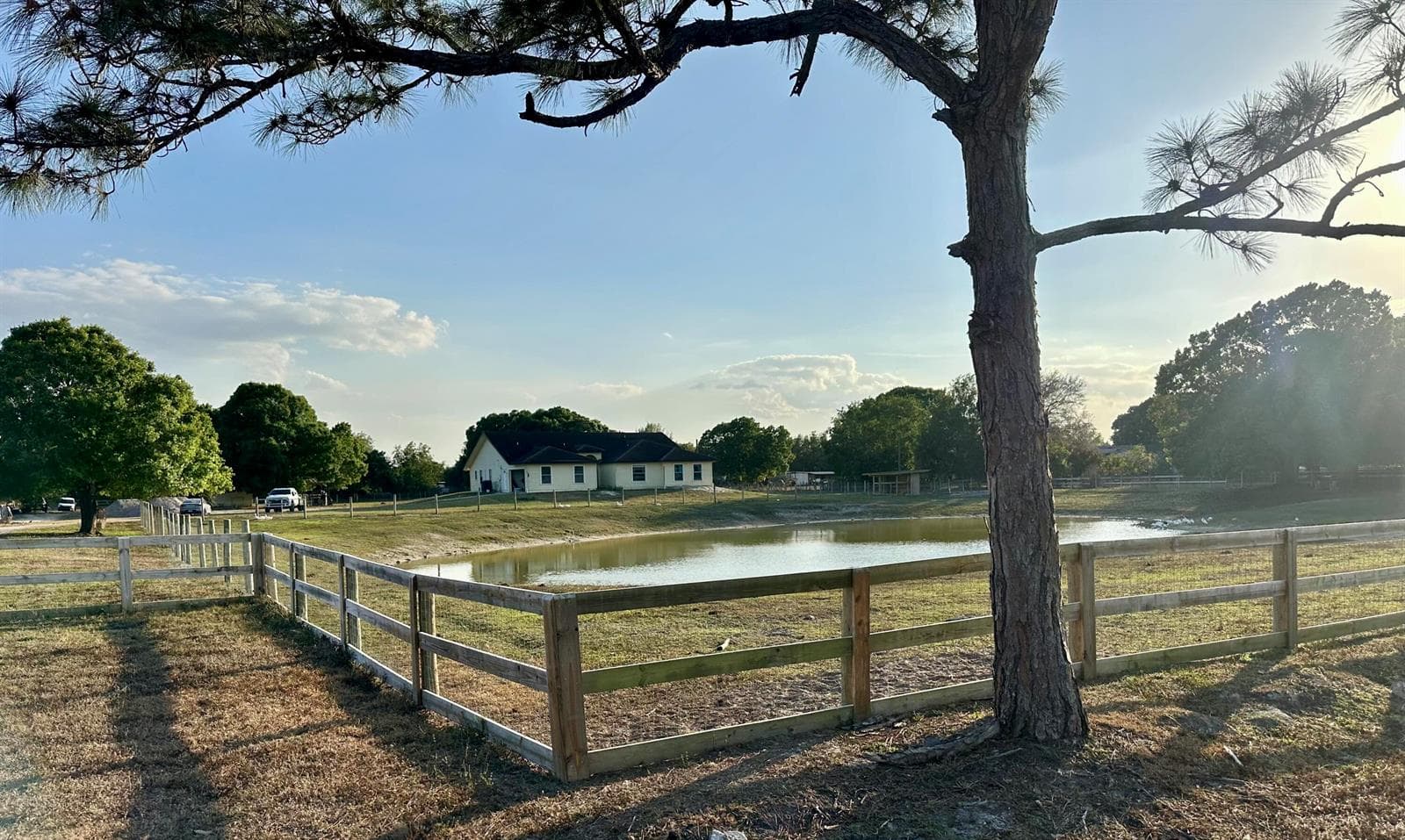 Single-family home at 19182 Capet Creek Court, Loxahatchee, FL