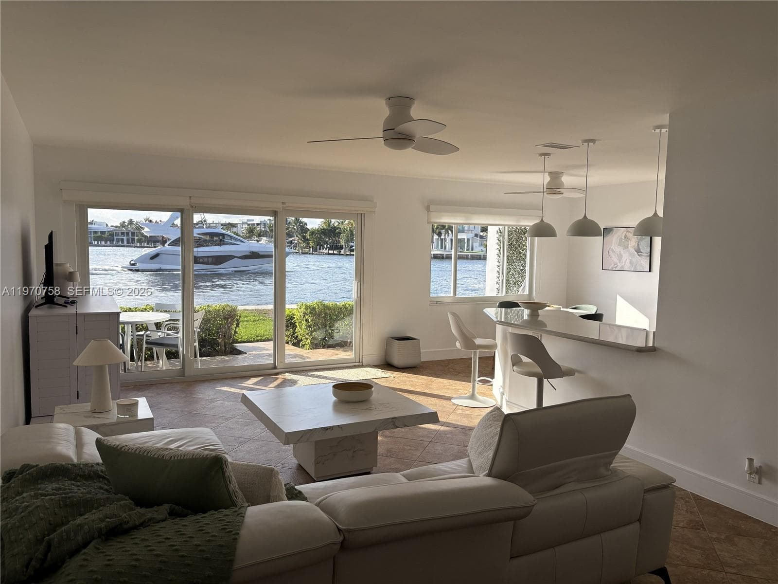 Co-op at 1201 S Riverside Dr, Pompano Beach — photo 3