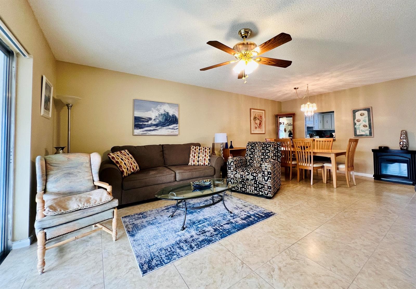 Condo at 203 Oxford 500, West Palm Beach, FL