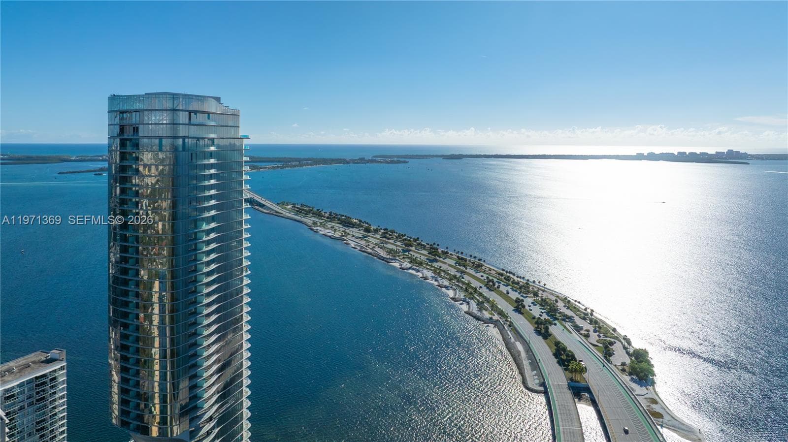 Condo at 175 SE 25 Rd, Miami — photo 1