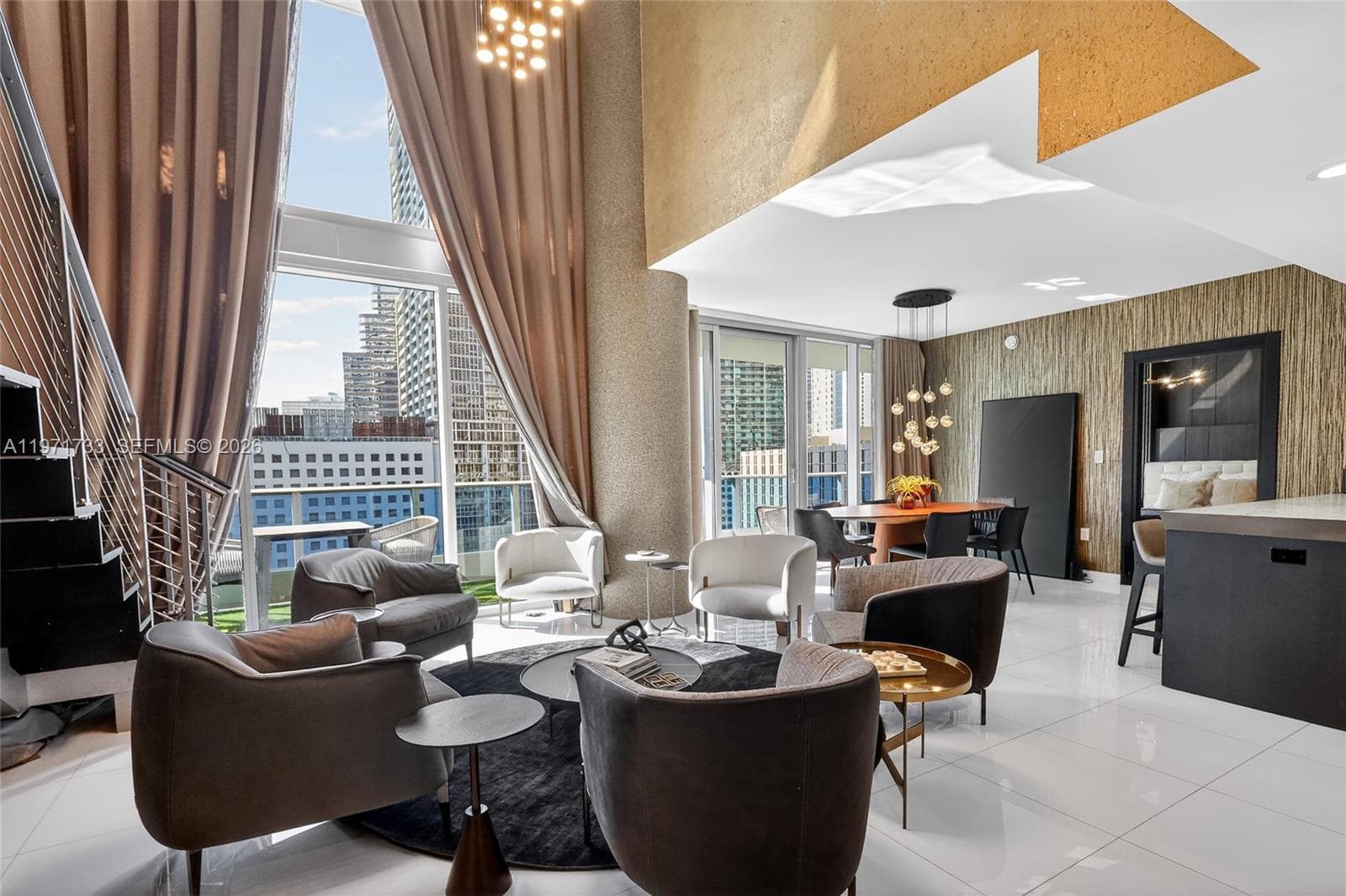 Condo at 200 Biscayne Boulevard Way, Miami — photo 1