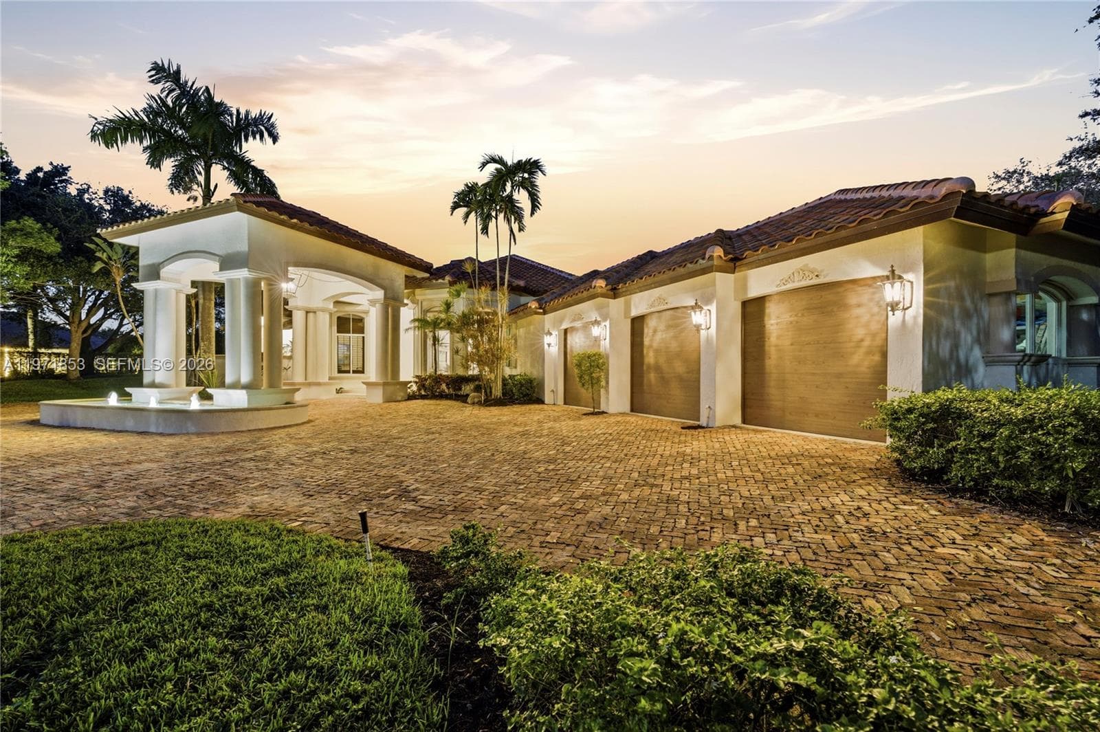 Single-family home at 3520 Paddock Rd, Weston — photo 3