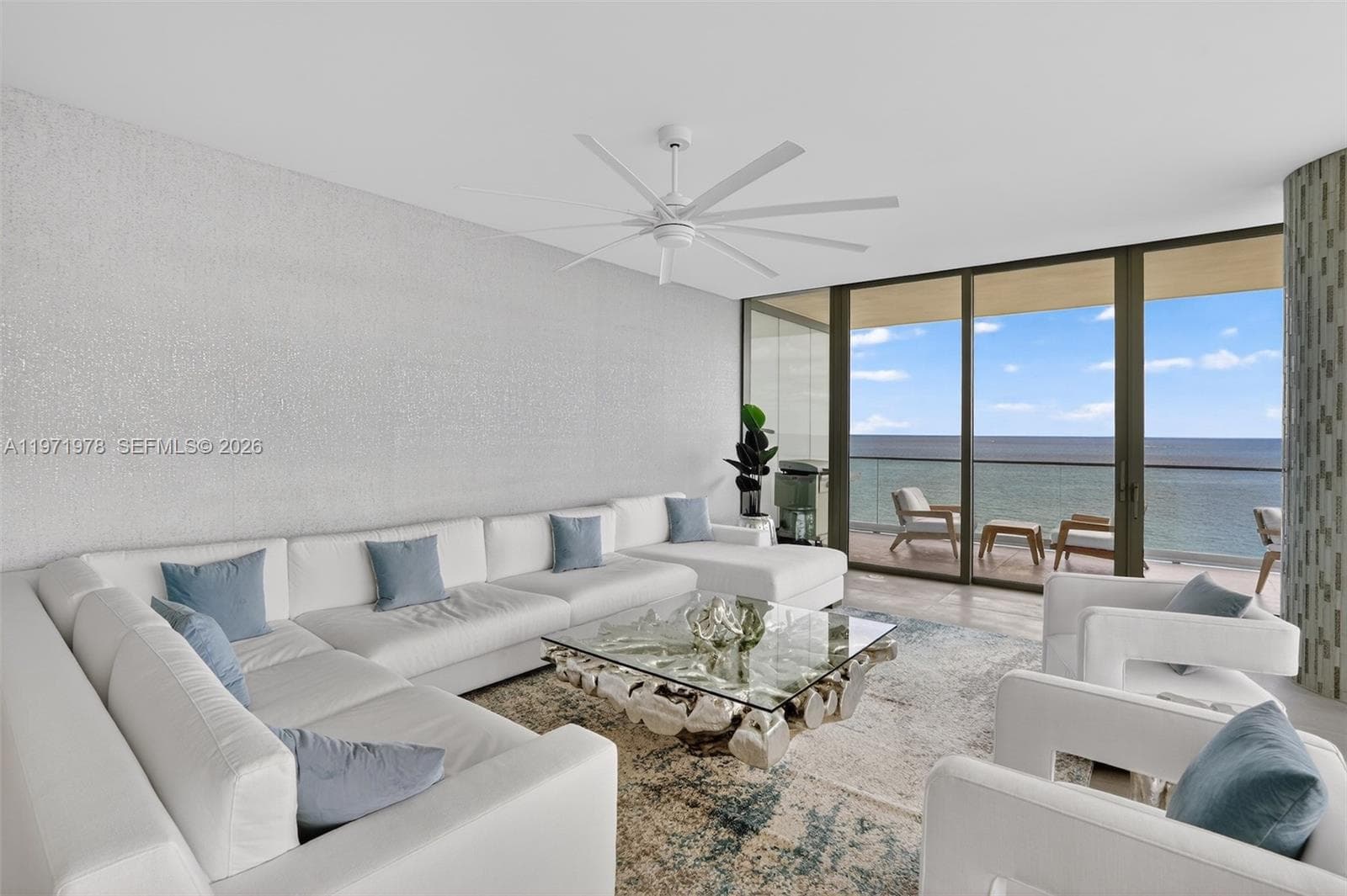 Condo at 2000 S Ocean Dr, Hallandale Beach — photo 3
