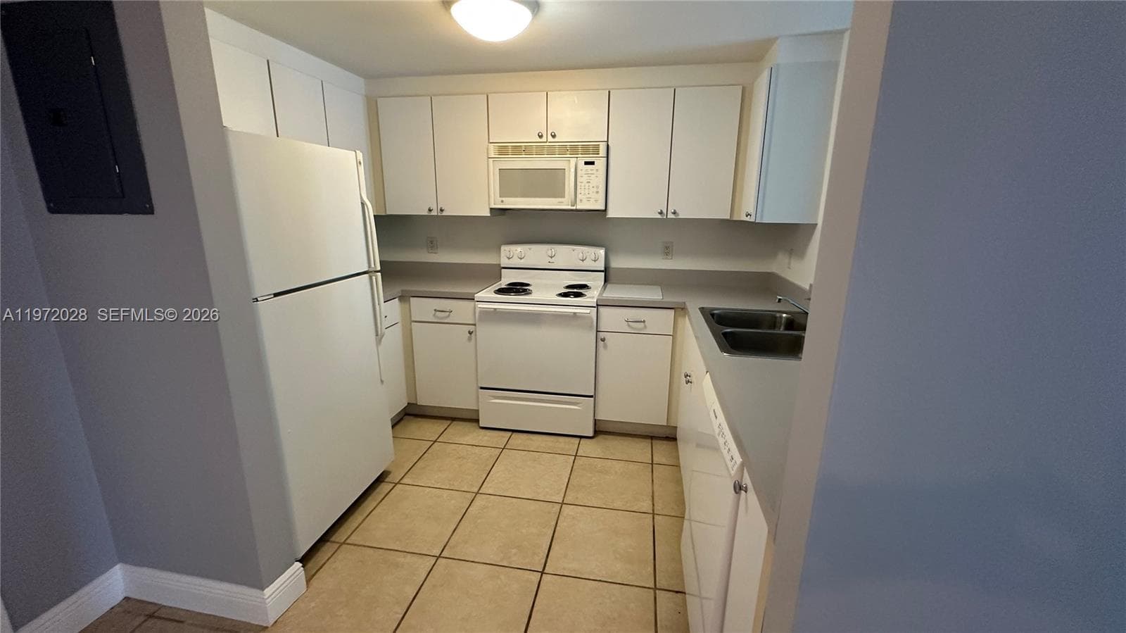 Condo at 1250 S Miami Ave, Miami — photo 4