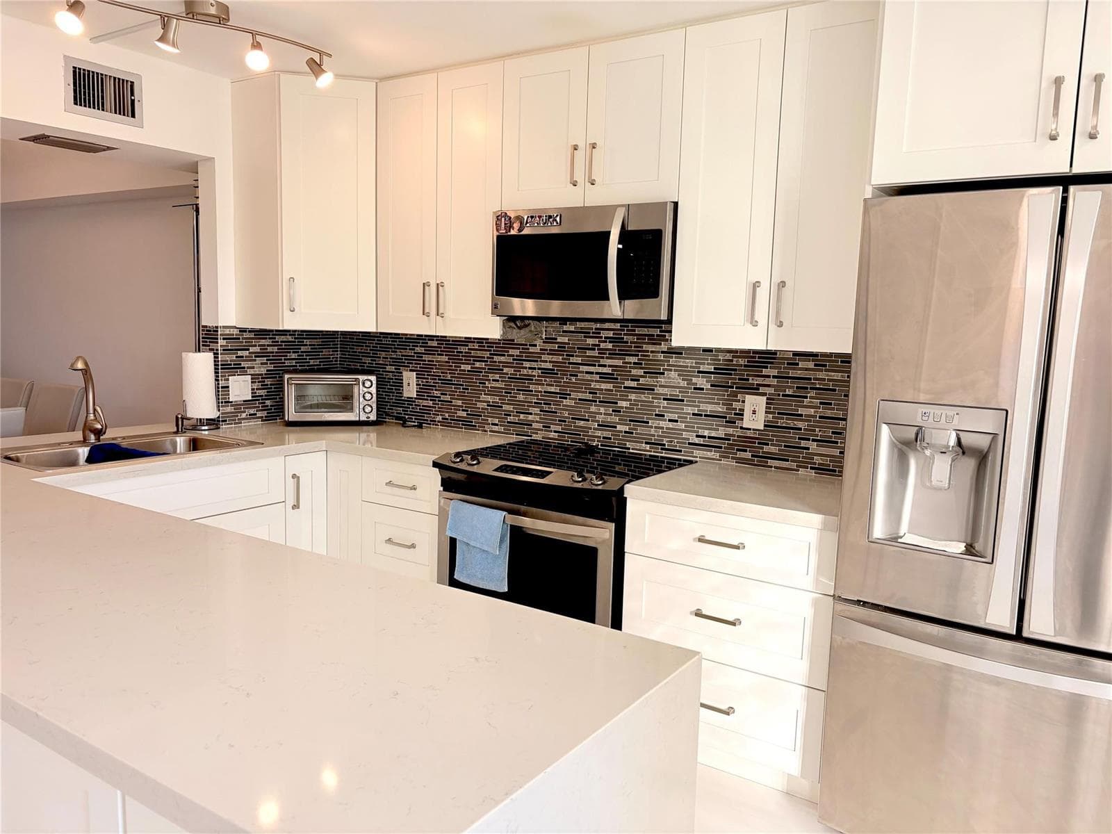 Condo at 23099 Barwood Lane, Boca Raton, FL