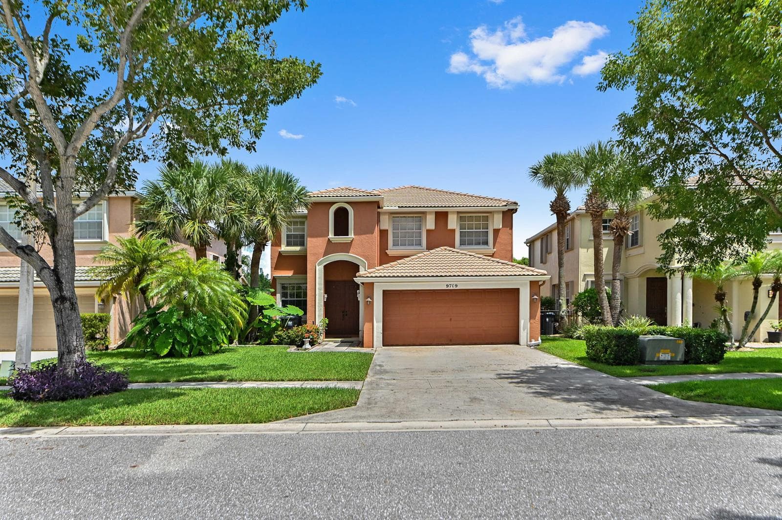 Single-family home at 9709 Wyeth Court, Wellington, FL