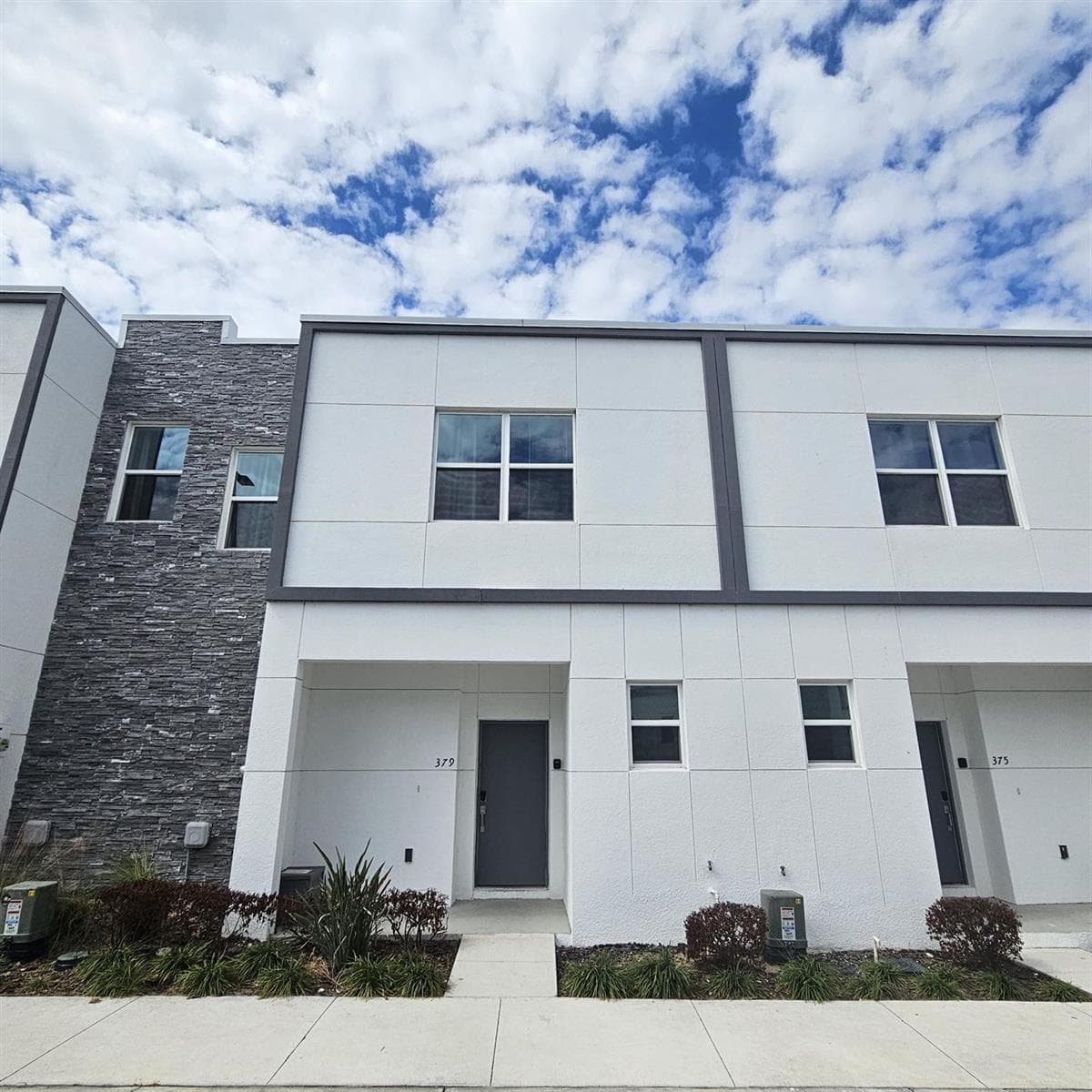 Townhouse at 379 Famagusta Drive, Davenport, FL