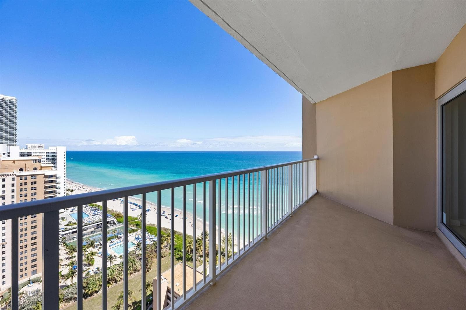 Condo at 1950 S Ocean Drive, Hallandale Beach, FL