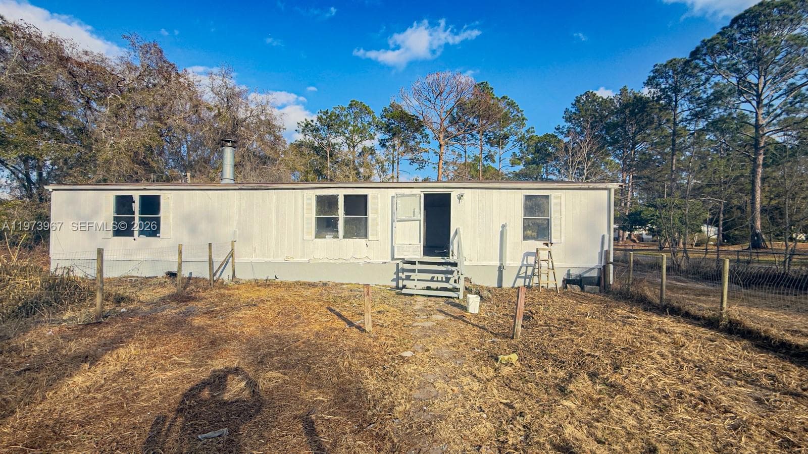 Mobile home at 124 Cypress Dr, Palatka — photo 1