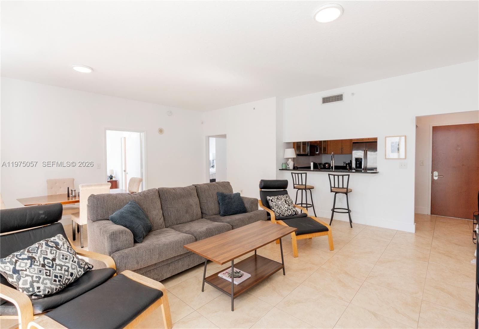 Condo at 31 SE 5th St, Miami — photo 3