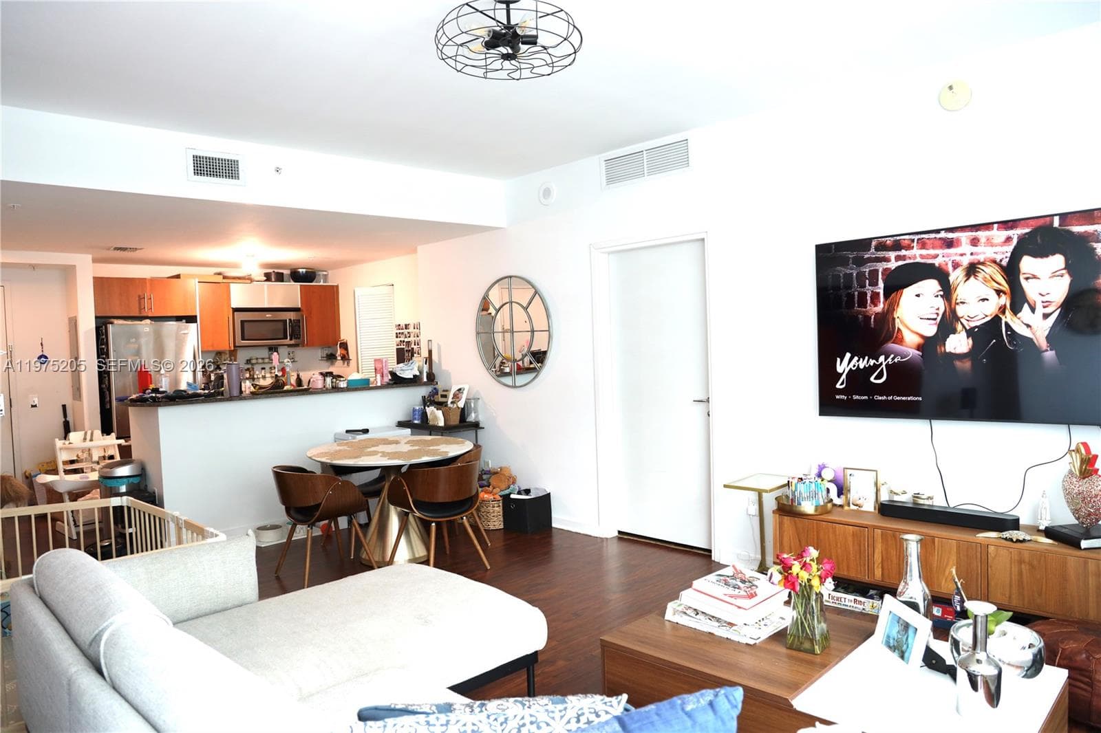 Condo at 300 S Biscayne Blvd, Miami, FL