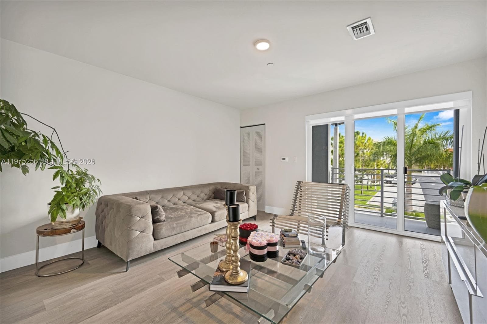 Townhouse at 2535 NE 193rd St, Miami, FL