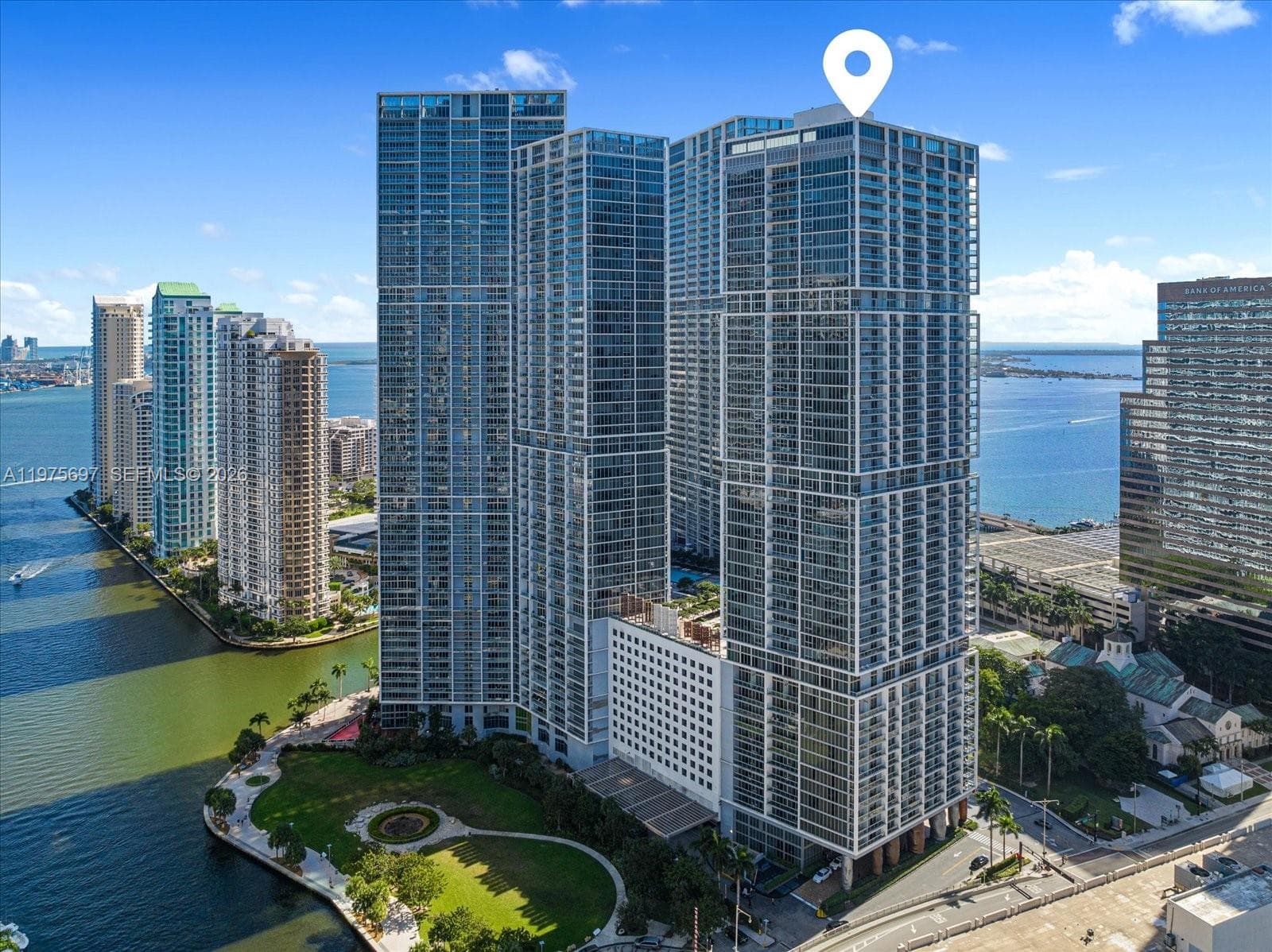 Condo at 485 Brickell Ave, Miami — photo 1