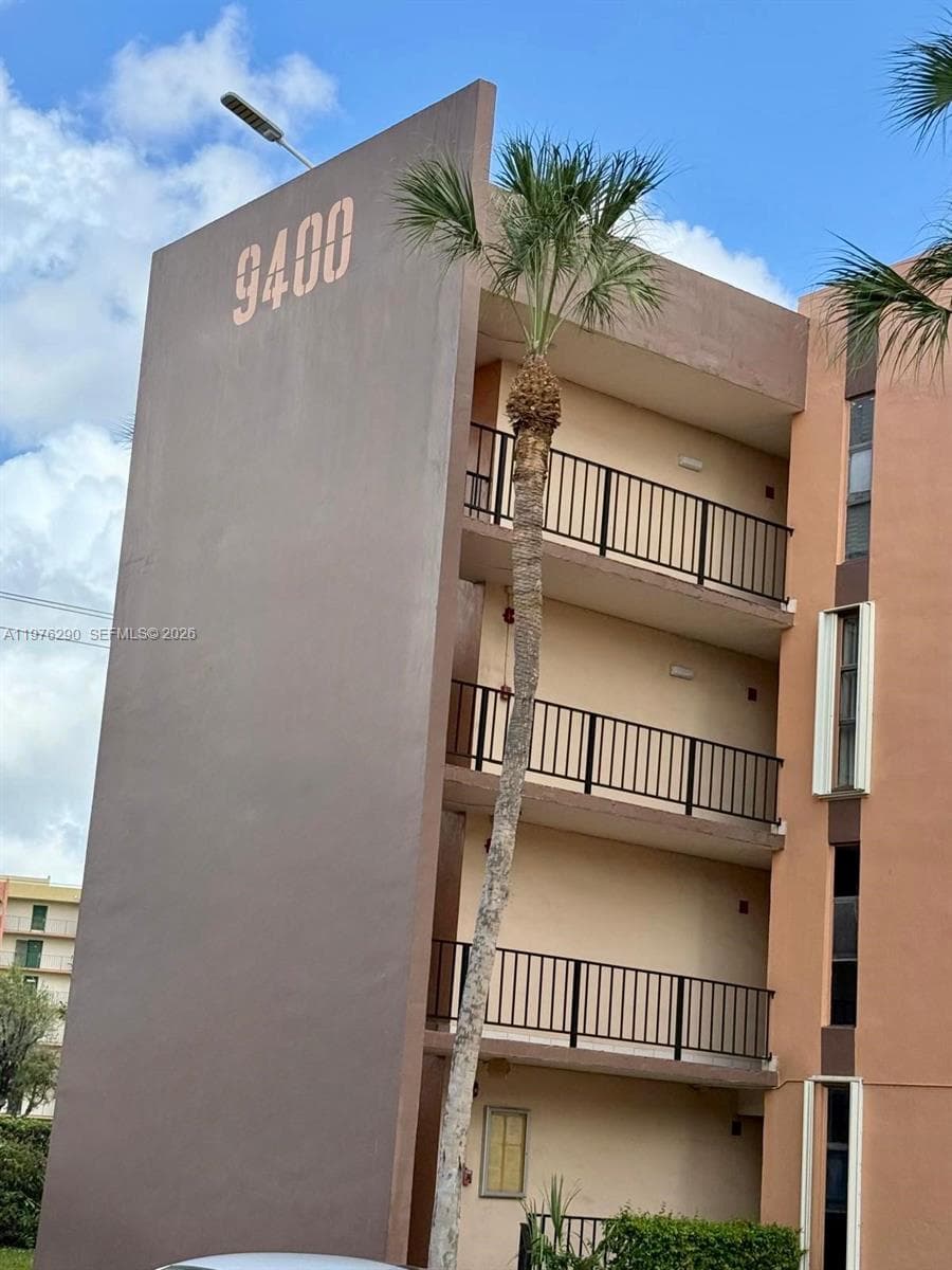Condo at 9400 WEST FLAGLER ST, Miami, FL