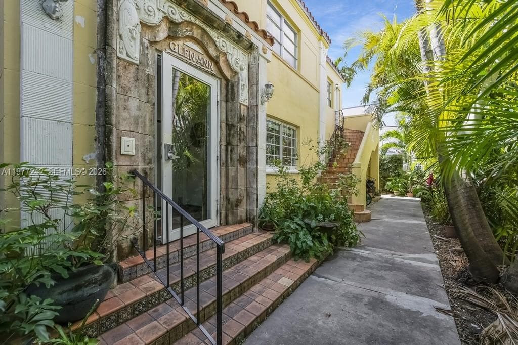 Condo at 846 Jefferson Ave, Miami Beach, FL