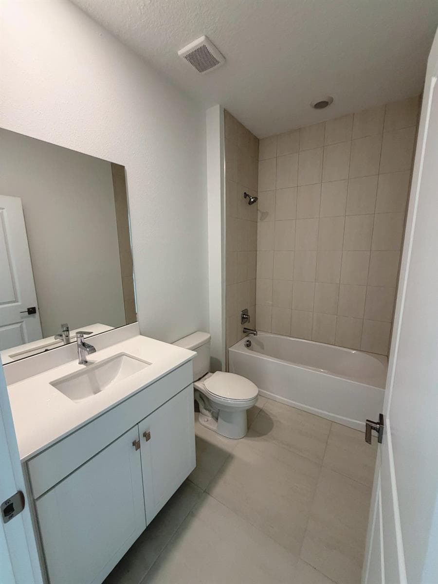 Lot 8 bathroom 2