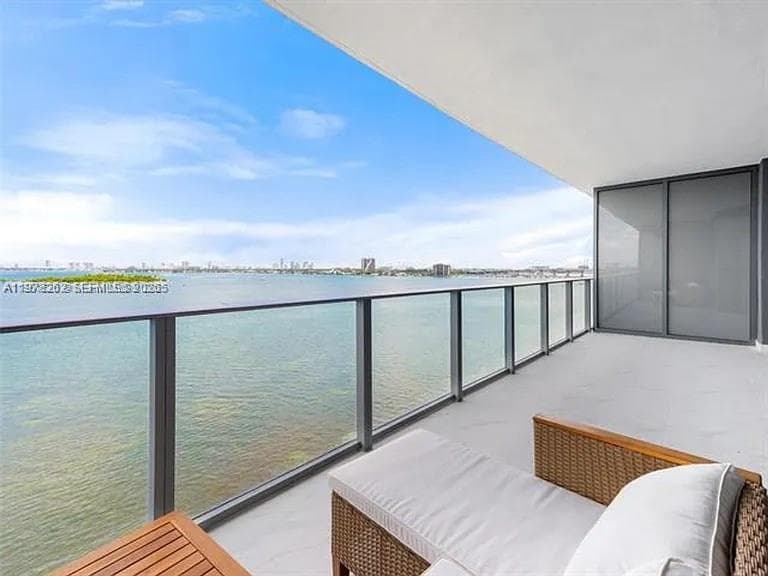 Condo at 700 NE 24TH ST, Miami — photo 3