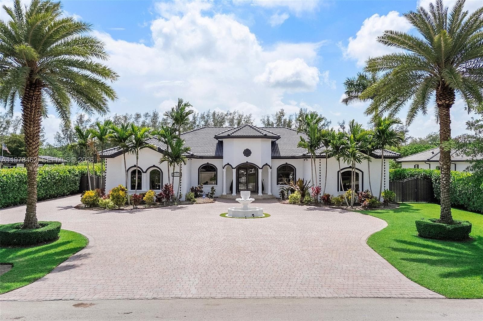 Single-family home at 20120 SW 133rd Ave, Miami, FL