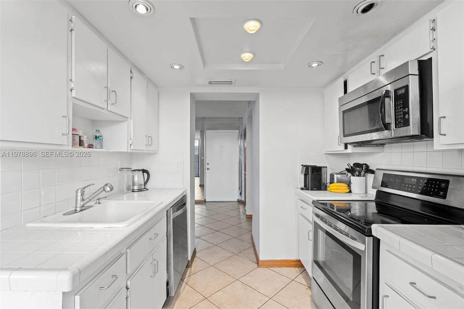 Condo at 7300 Wayne Ave, Miami Beach — photo 2