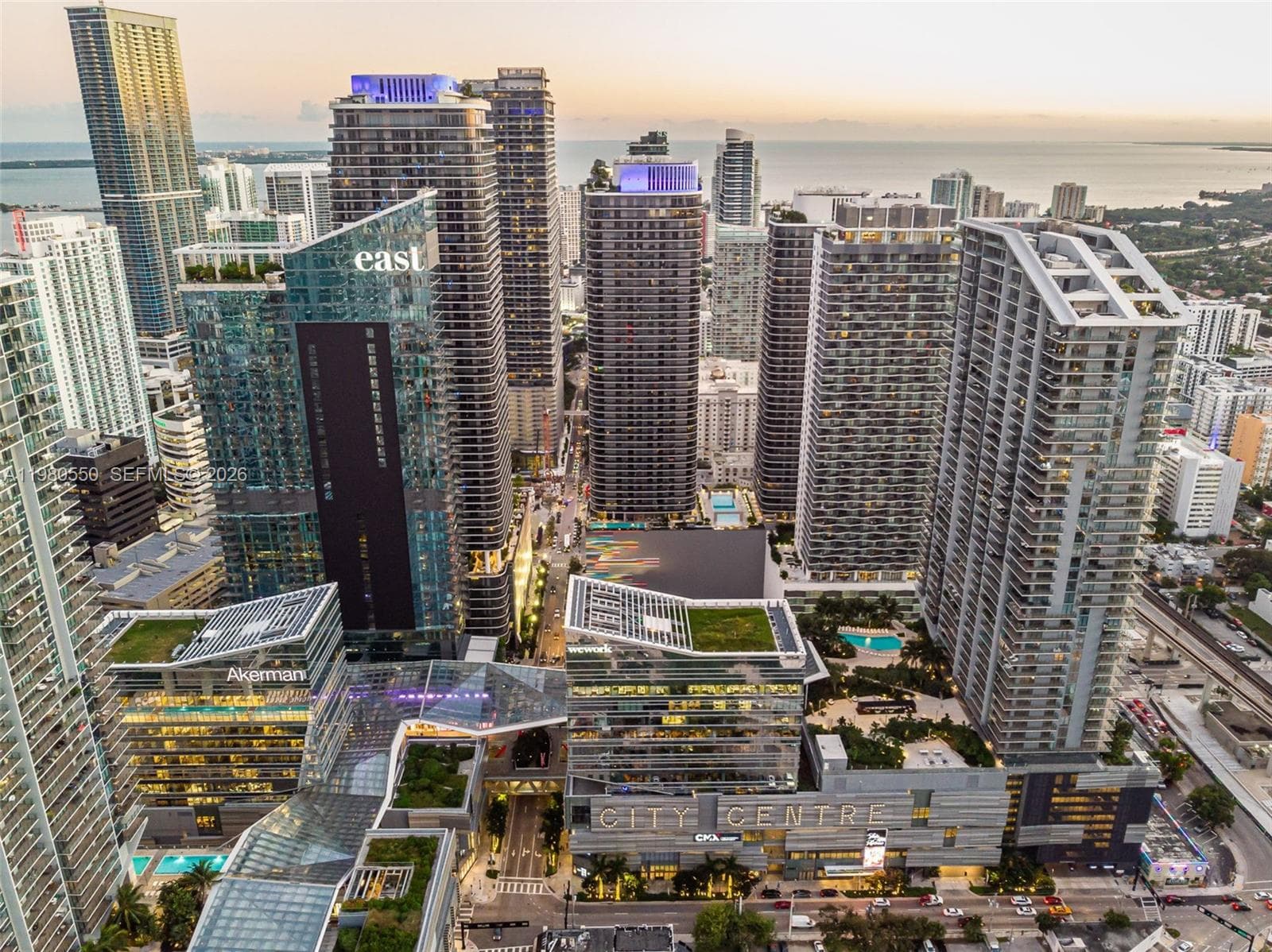 Condo at 55 SW 9th St, Miami — photo 2