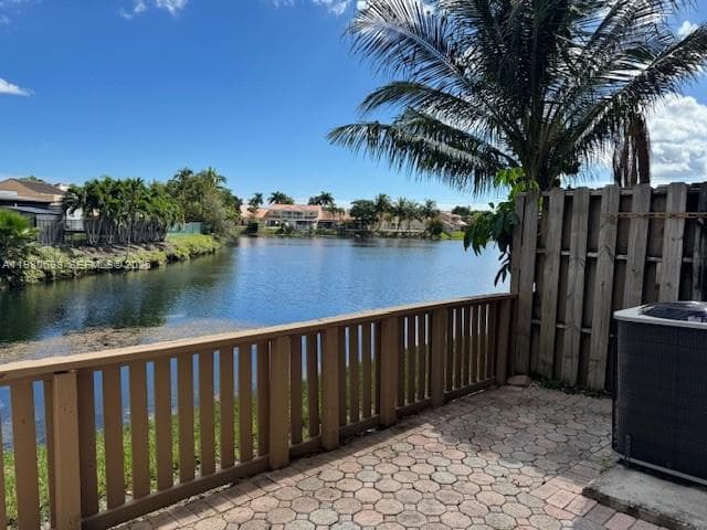 Townhouse at 13404 SW 62nd St, Miami, FL