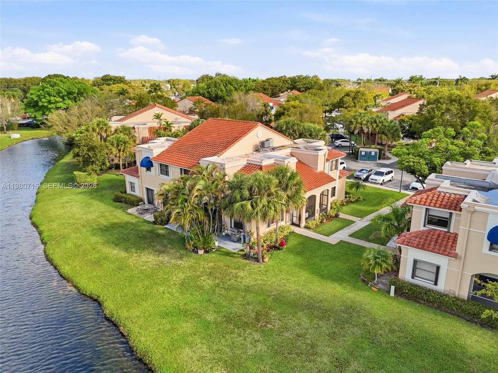 Townhouse at 567 Racquet Club Rd, Weston, FL