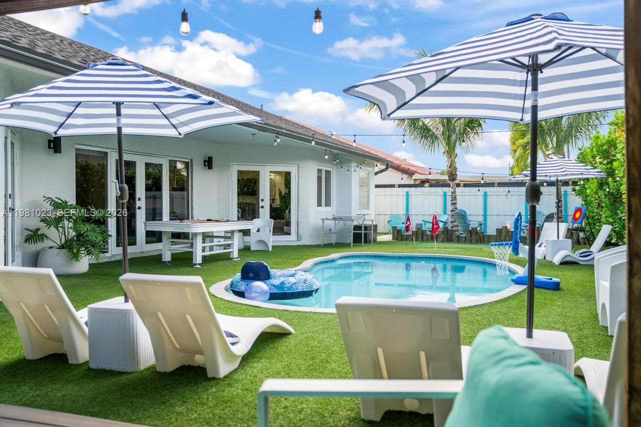 Single-family home at 14481 SW 161st St, Miami, FL