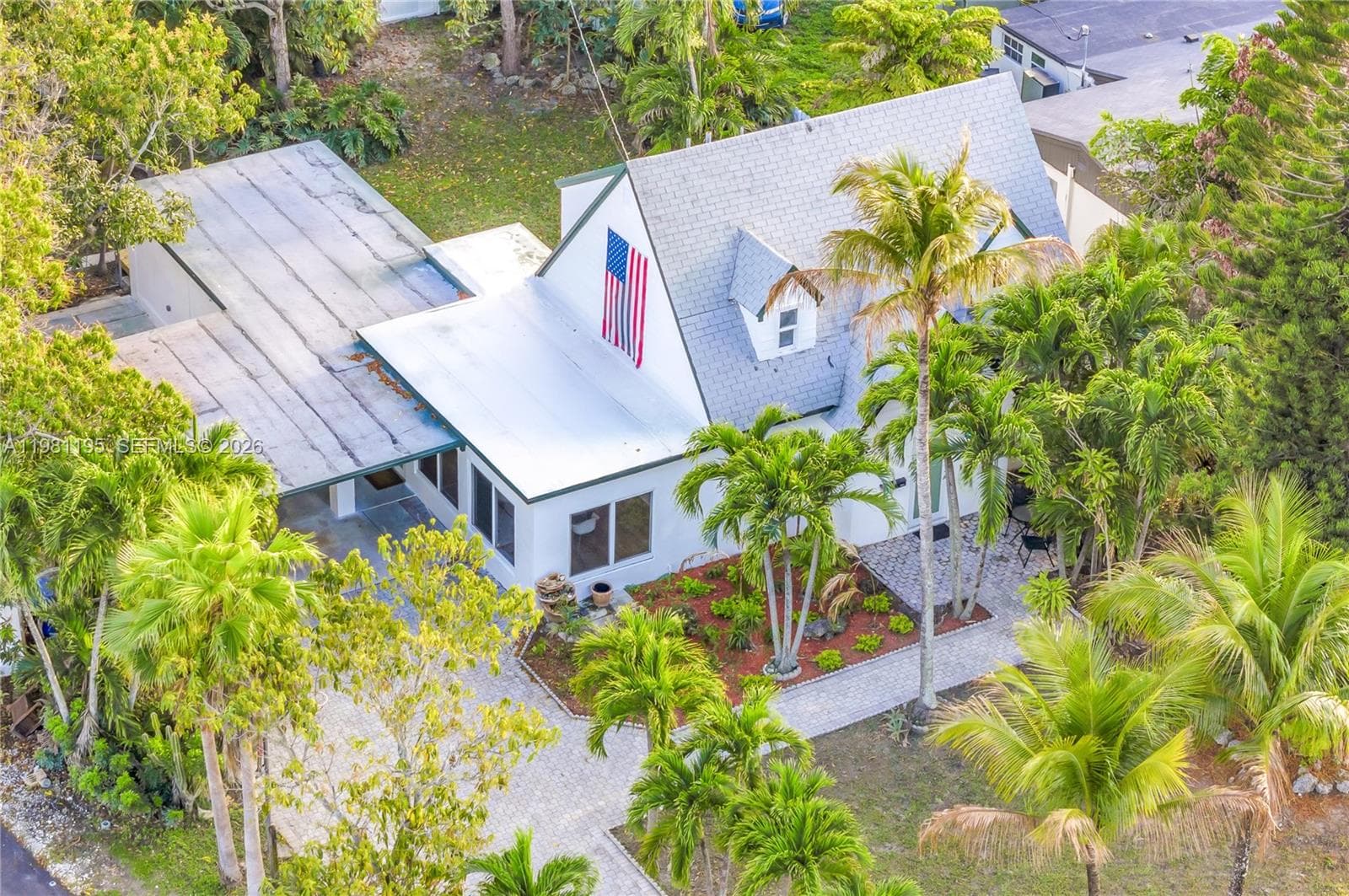 Single-family home at 1960 NE 182nd St, North Miami Beach, FL