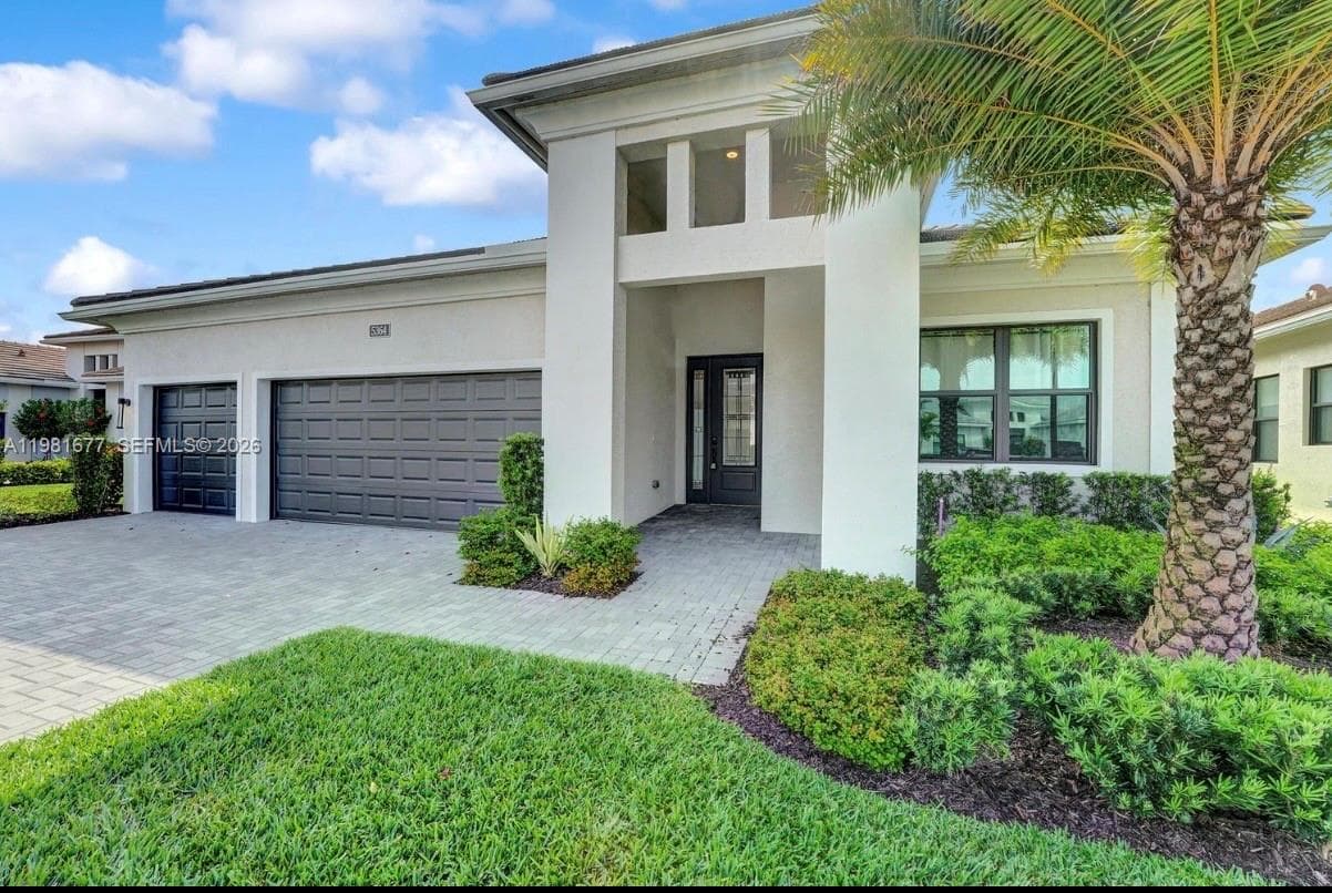 Single-family home at 5364 Siesta Key Ln, Loxahatchee, FL