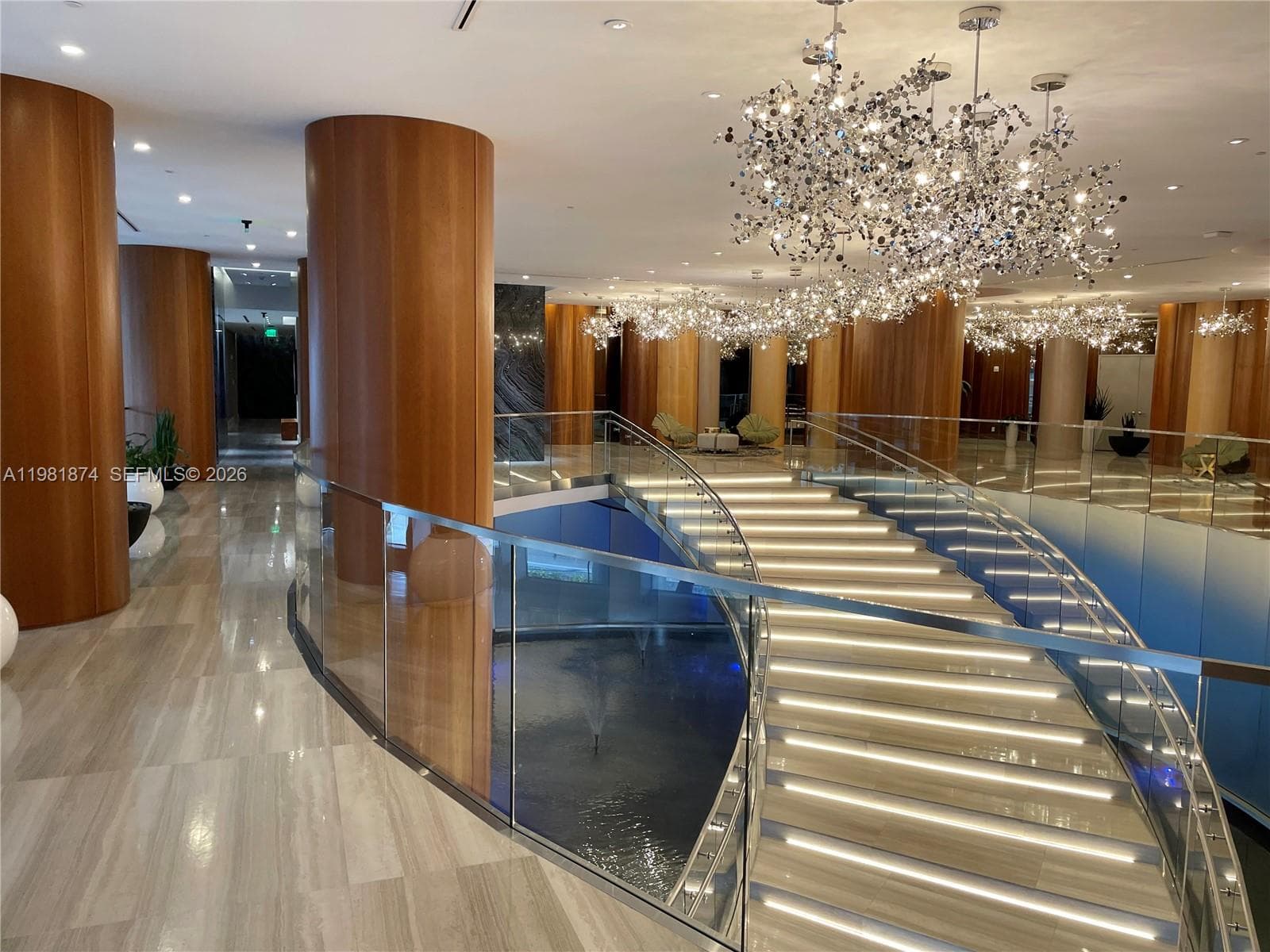 Condo en 488 NE 18th St, Miami — foto 1